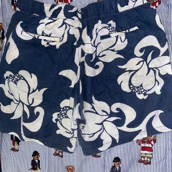 Patagonia Organic Cotton Shorts - Picture 3 of 3